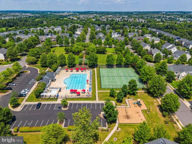 25806 TURLOUGH TER, Chantilly, VA 20152