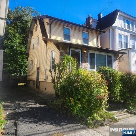 70 Saint Paul Avenue, Newark, NJ 07106