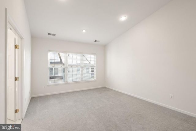 42683 SANDMAN TER, Chantilly, VA 20152