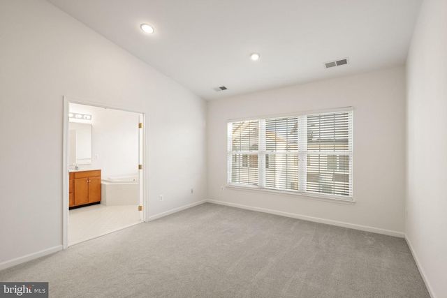 42683 SANDMAN TER, Chantilly, VA 20152