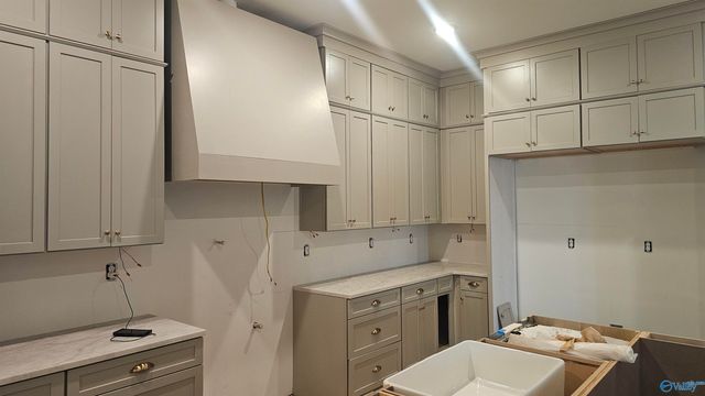 160 Silver Maple Drive, New Market, AL 35761