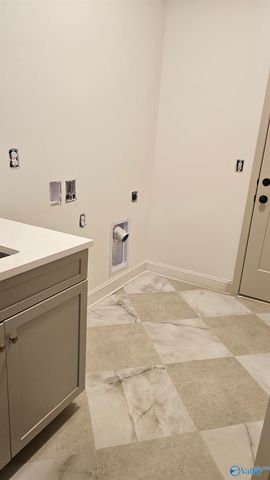 160 Silver Maple Drive, New Market, AL 35761