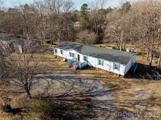 675 Hares Way Way, Lincolnton, NC 28092