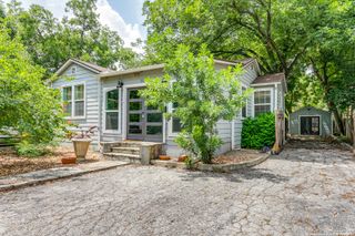 355 Redwood, San Antonio, TX 78209