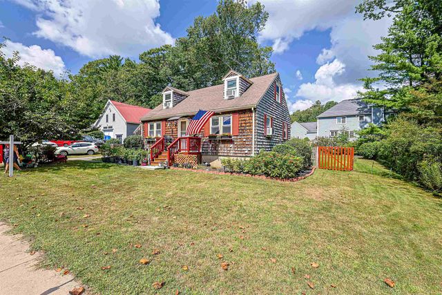 360 High Street, Hampton, NH 03842