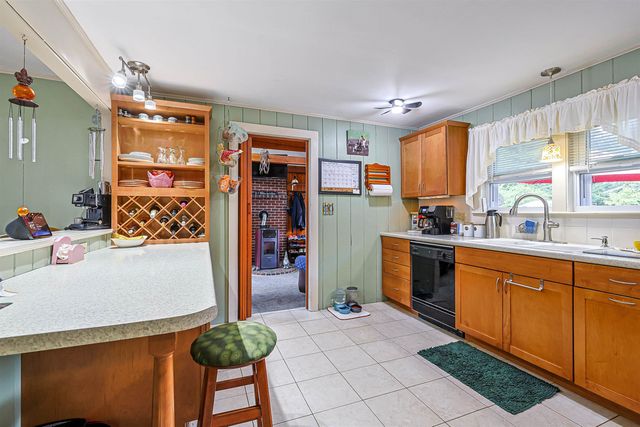 360 High Street, Hampton, NH 03842