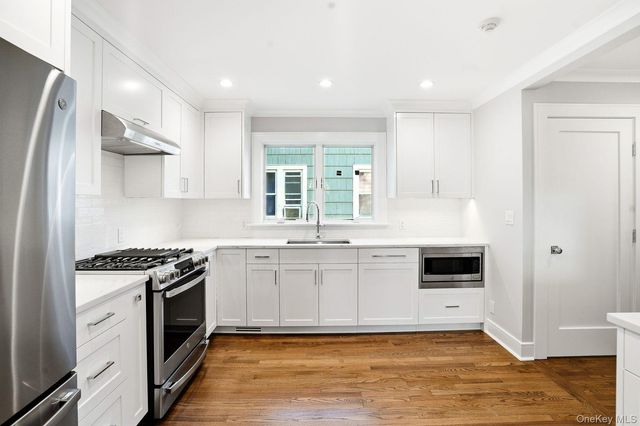 71 Henry Avenue B, Harrison, NY 10528