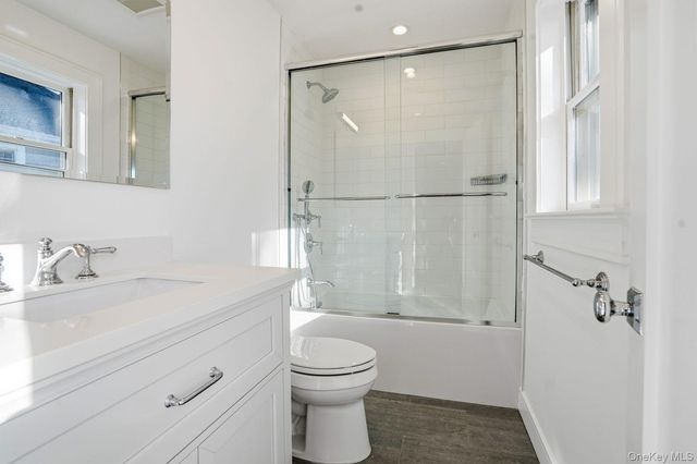 71 Henry Avenue B, Harrison, NY 10528