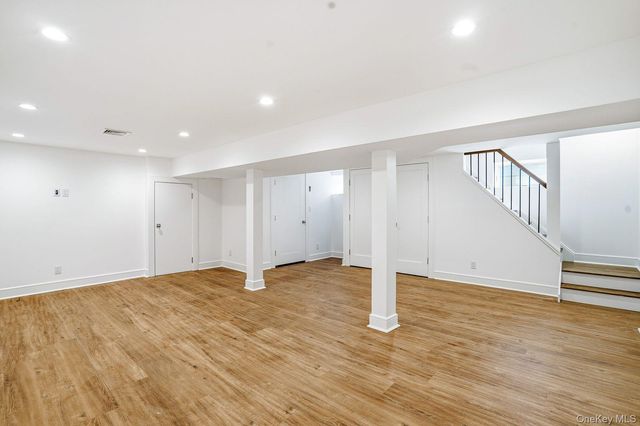 71 Henry Avenue B, Harrison, NY 10528