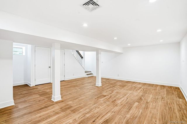 71 Henry Avenue B, Harrison, NY 10528