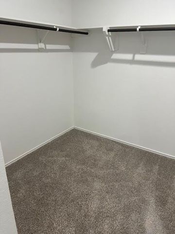 5227 Castlebury Meadows Drive, Spring, TX 77373