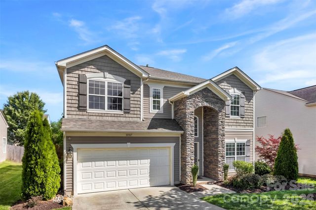 10307 Dominion Village Drive, Charlotte, NC 28269