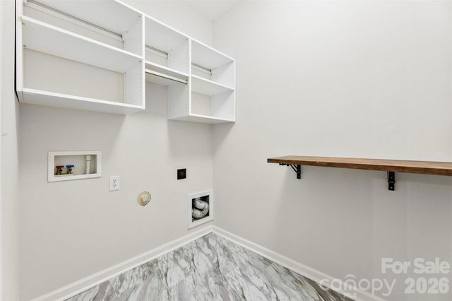 10307 Dominion Village Drive, Charlotte, NC 28269