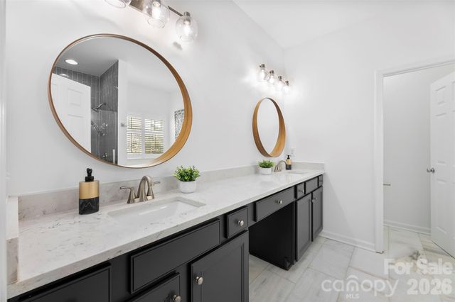 10307 Dominion Village Drive, Charlotte, NC 28269