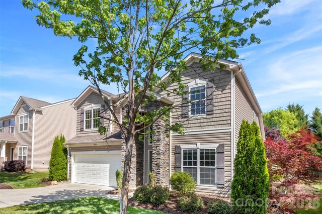 10307 Dominion Village Drive, Charlotte, NC 28269