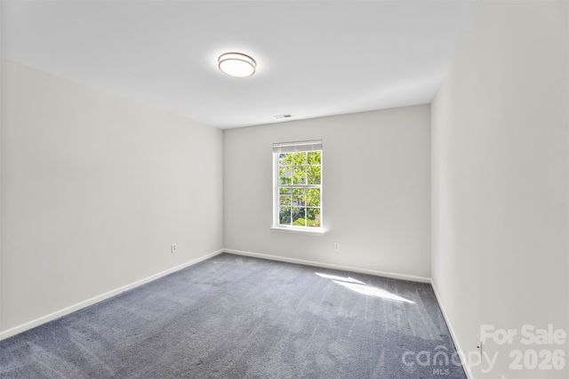 10307 Dominion Village Drive, Charlotte, NC 28269