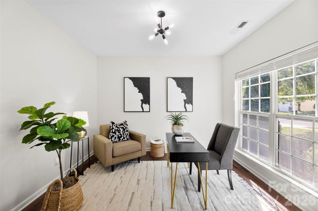 10307 Dominion Village Drive, Charlotte, NC 28269