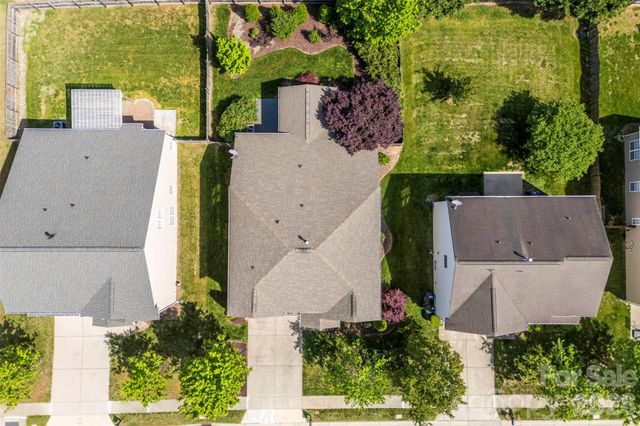 10307 Dominion Village Drive, Charlotte, NC 28269