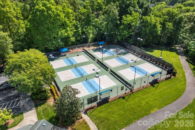 10307 Dominion Village Drive, Charlotte, NC 28269