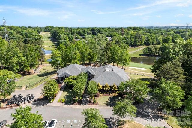 10307 Dominion Village Drive, Charlotte, NC 28269