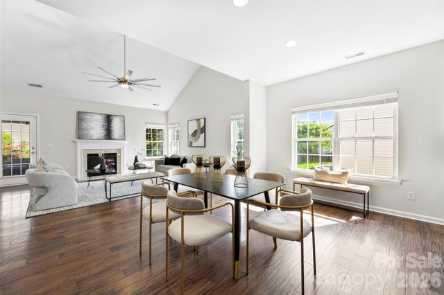 10307 Dominion Village Drive, Charlotte, NC 28269