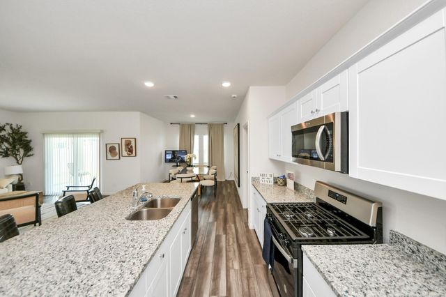 1816 Corsica Creek Lane, Rosharon, TX 77583
