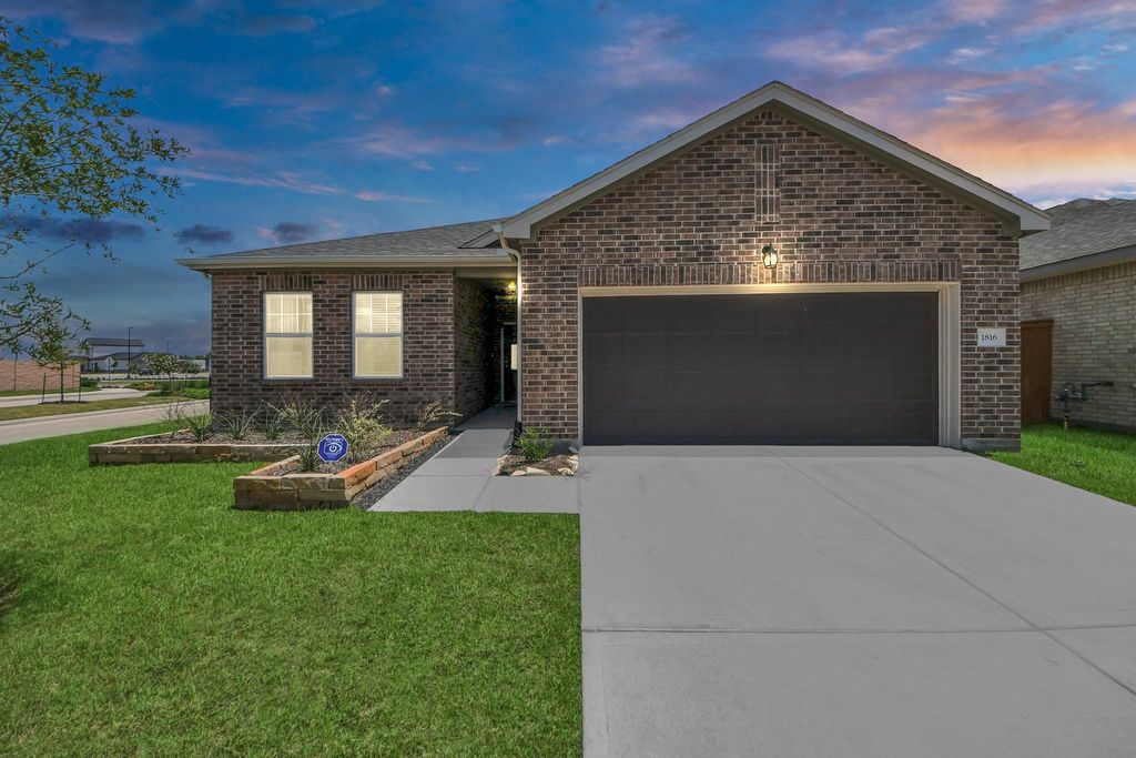 1816 Corsica Creek Lane, Rosharon, TX 77583