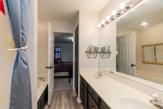 6715 Willow Trace Drive, Chattanooga, TN 37421