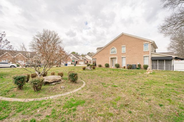 6715 Willow Trace Drive, Chattanooga, TN 37421