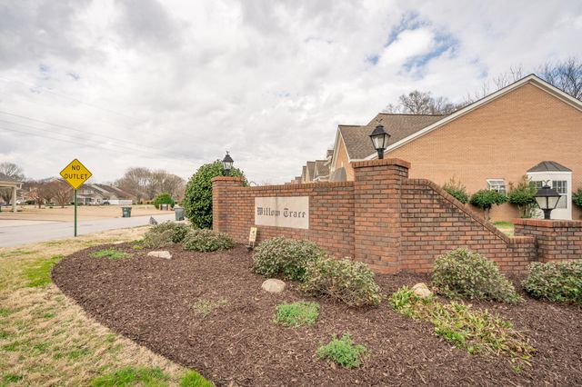 6715 Willow Trace Drive, Chattanooga, TN 37421
