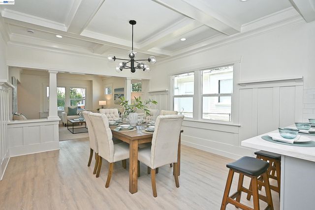 3914 Agua Vista St, Oakland, CA 94601