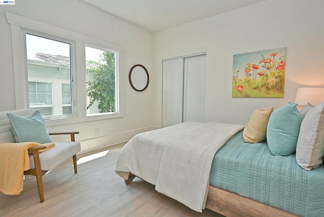3914 Agua Vista St, Oakland, CA 94601