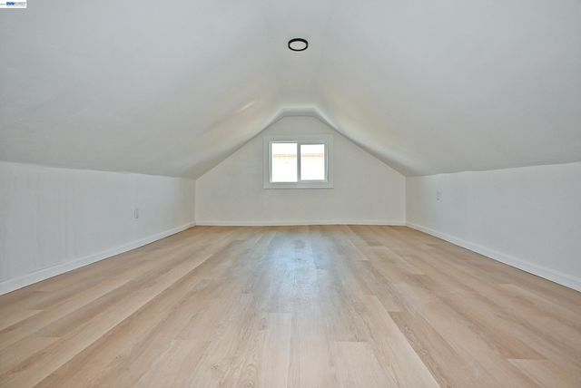 3914 Agua Vista St, Oakland, CA 94601