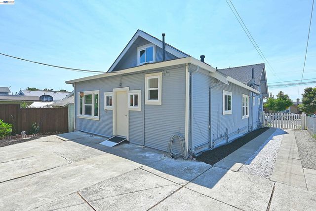3914 Agua Vista St, Oakland, CA 94601