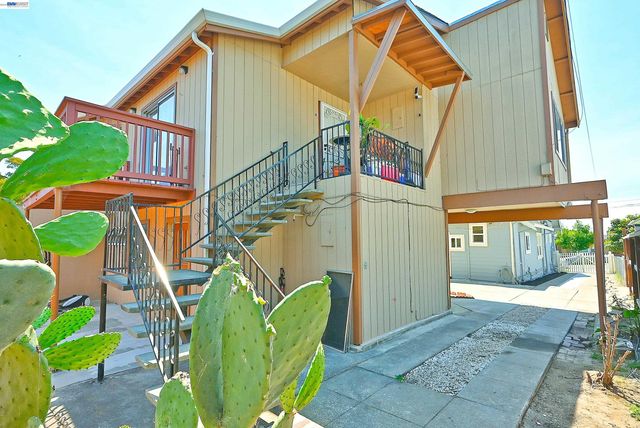 3914 Agua Vista St, Oakland, CA 94601
