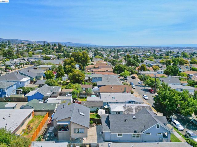 3914 Agua Vista St, Oakland, CA 94601
