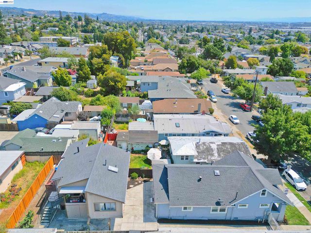 3914 Agua Vista St, Oakland, CA 94601