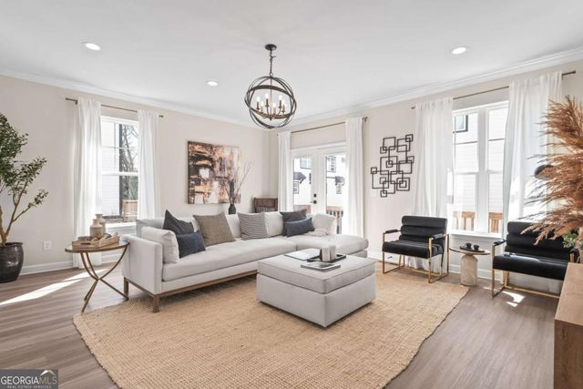 1971 Hollywood Road NW 16, Atlanta, GA 30318