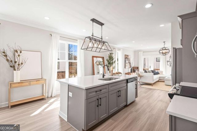 1971 Hollywood Road NW 16, Atlanta, GA 30318