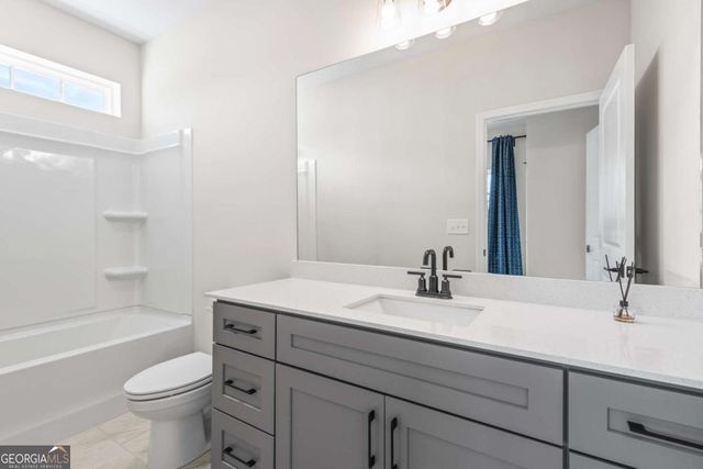 1971 Hollywood Road NW 16, Atlanta, GA 30318