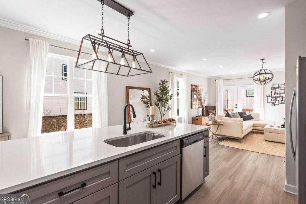 1971 Hollywood Road NW 16, Atlanta, GA 30318