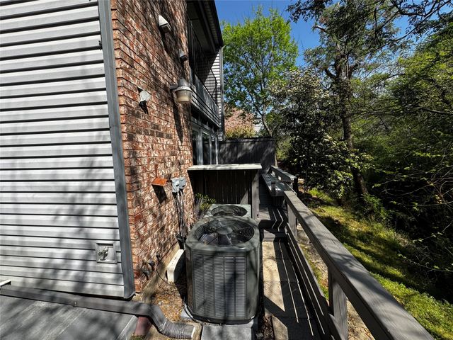 2506 Wedglea Drive 803, Dallas, TX 75211