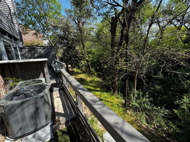 2506 Wedglea Drive 803, Dallas, TX 75211