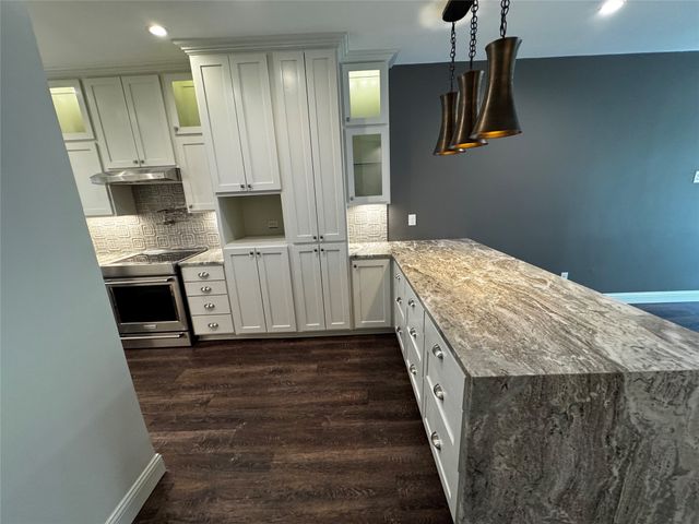 2506 Wedglea Drive 803, Dallas, TX 75211