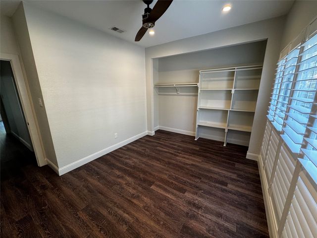 2506 Wedglea Drive 803, Dallas, TX 75211