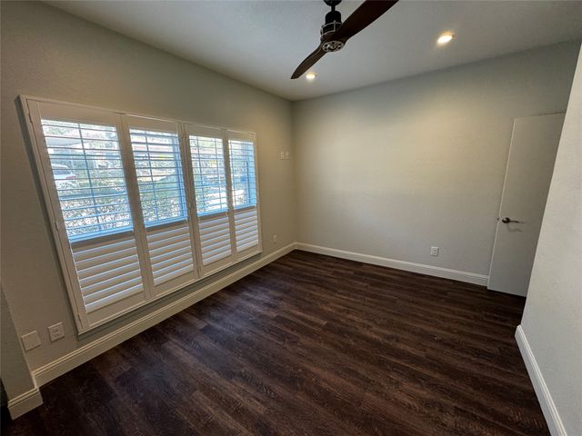 2506 Wedglea Drive 803, Dallas, TX 75211