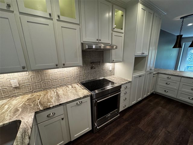 2506 Wedglea Drive 803, Dallas, TX 75211