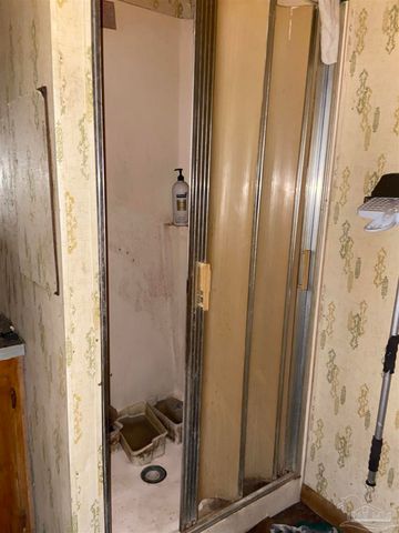 3710 Stonewall Ave, Pensacola, FL 32507