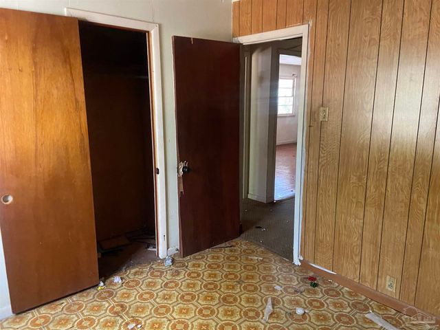 3710 Stonewall Ave, Pensacola, FL 32507