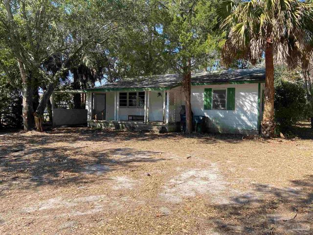 3710 Stonewall Ave, Pensacola, FL 32507